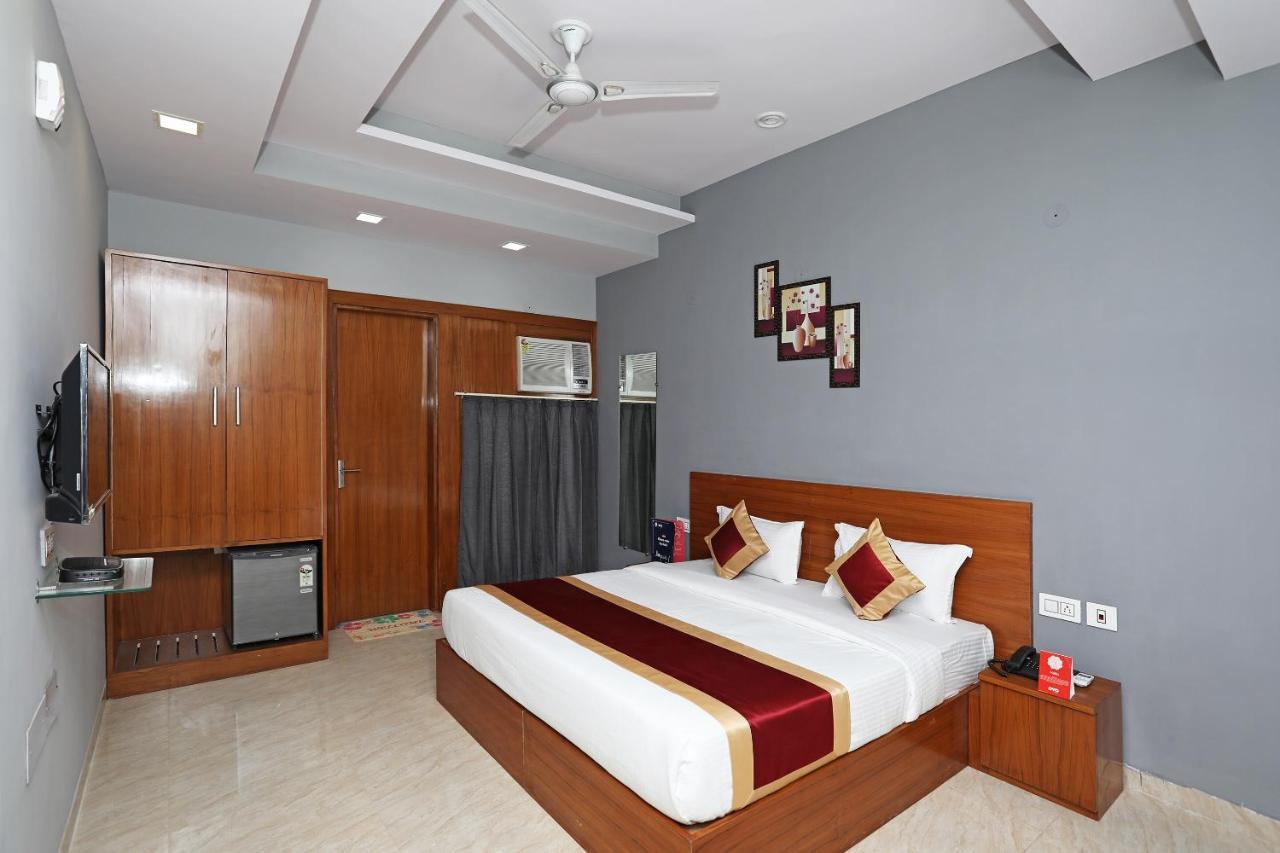 Hotel Capital O Aashiyana Paradise Near Omaxe Gurgaon Mall Extérieur photo